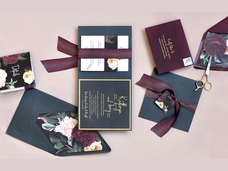 Mẫu thiệp cưới Moody Romance