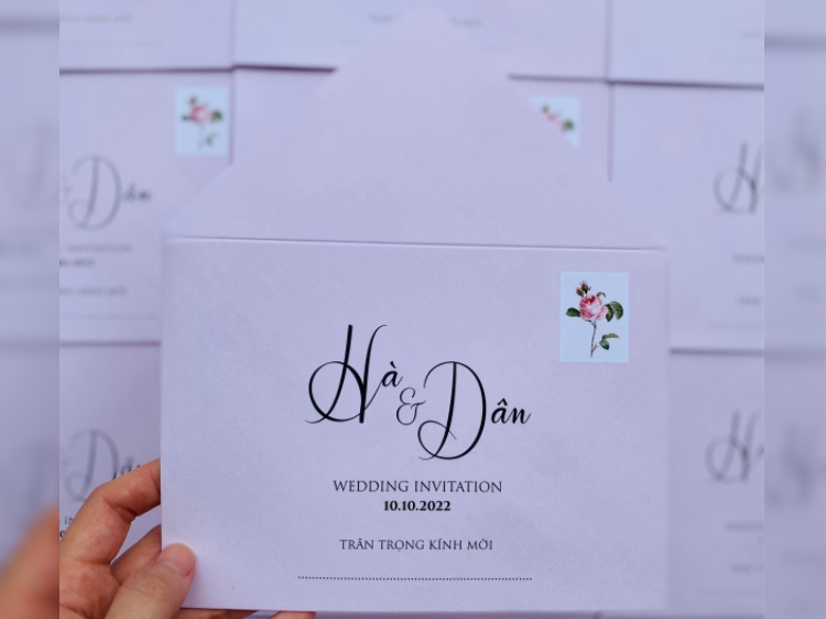 Mẫu thiệp cưới với phong cách hiện đại và sang trọng