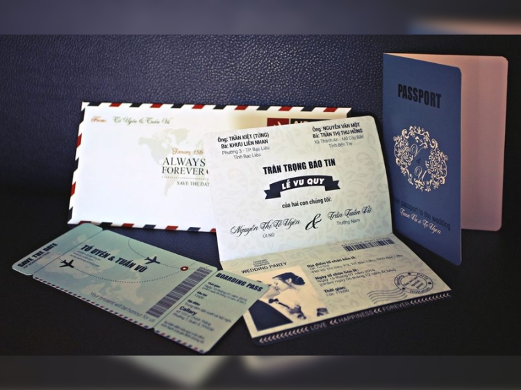 Mẫu thiệp cưới kiểu passport độc đáo với thiết kế kiểu thẻ lên máy bay