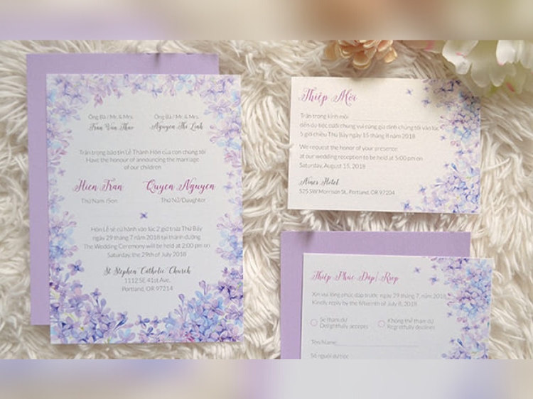 Mẫu thiệp sang trọng, được thiết kế tỉ mỉ, tạo ấn tượng mạnh với khách mời