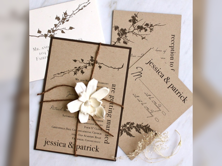 Mẫu thiệp cưới handmade 2