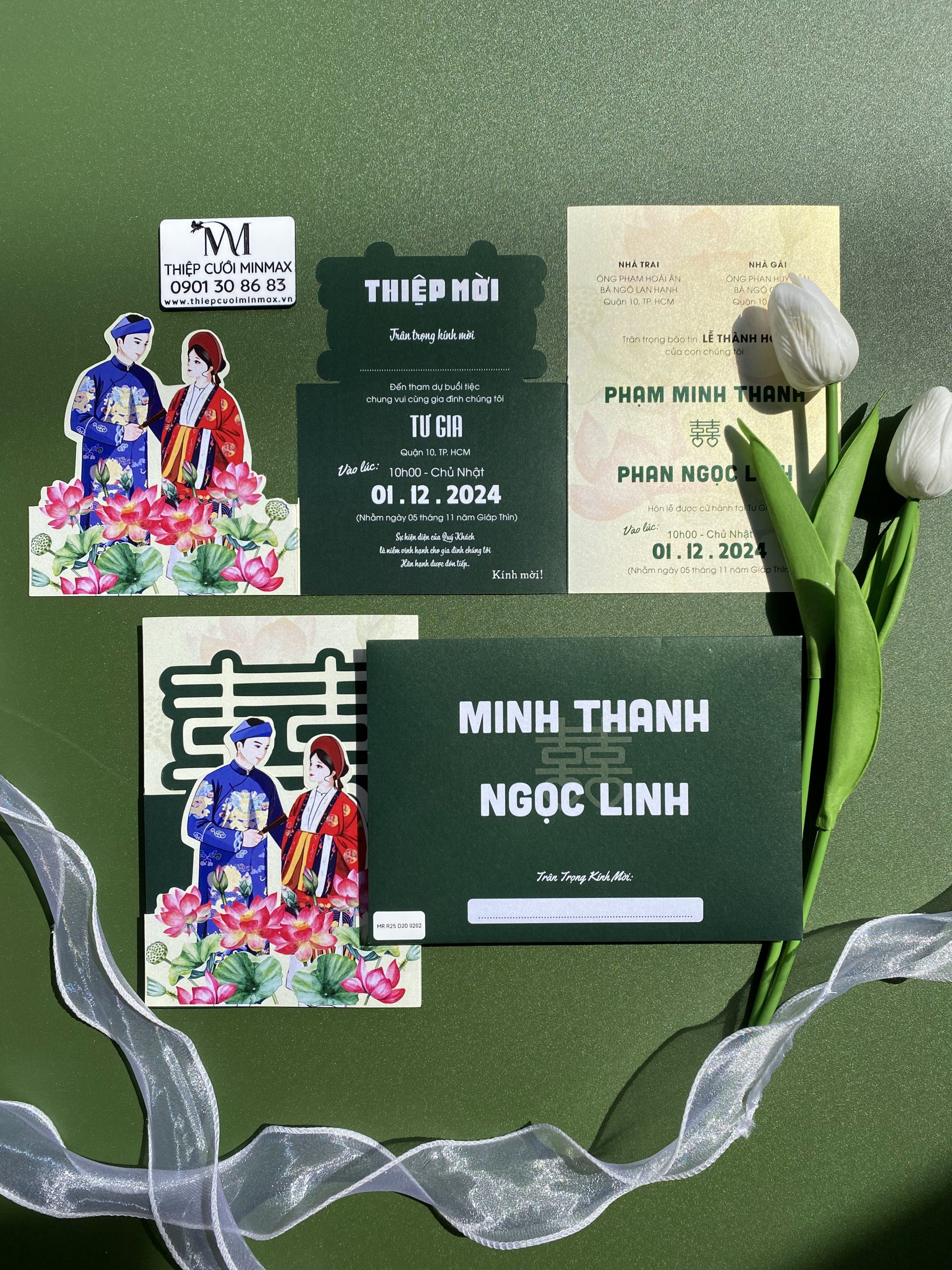 thiep-cuoi-gap-ba-chi-bi-mau-xanh-chu-hy-hoa-sen-dep-la-mat-hien-dai-gia-re-thu-duc thiep-cuoi-gap-ba-chi-bi-mau-xanh-chu-hy-hoa-sen-dep-la-mat-hien-dai-gia-re-thu-duc