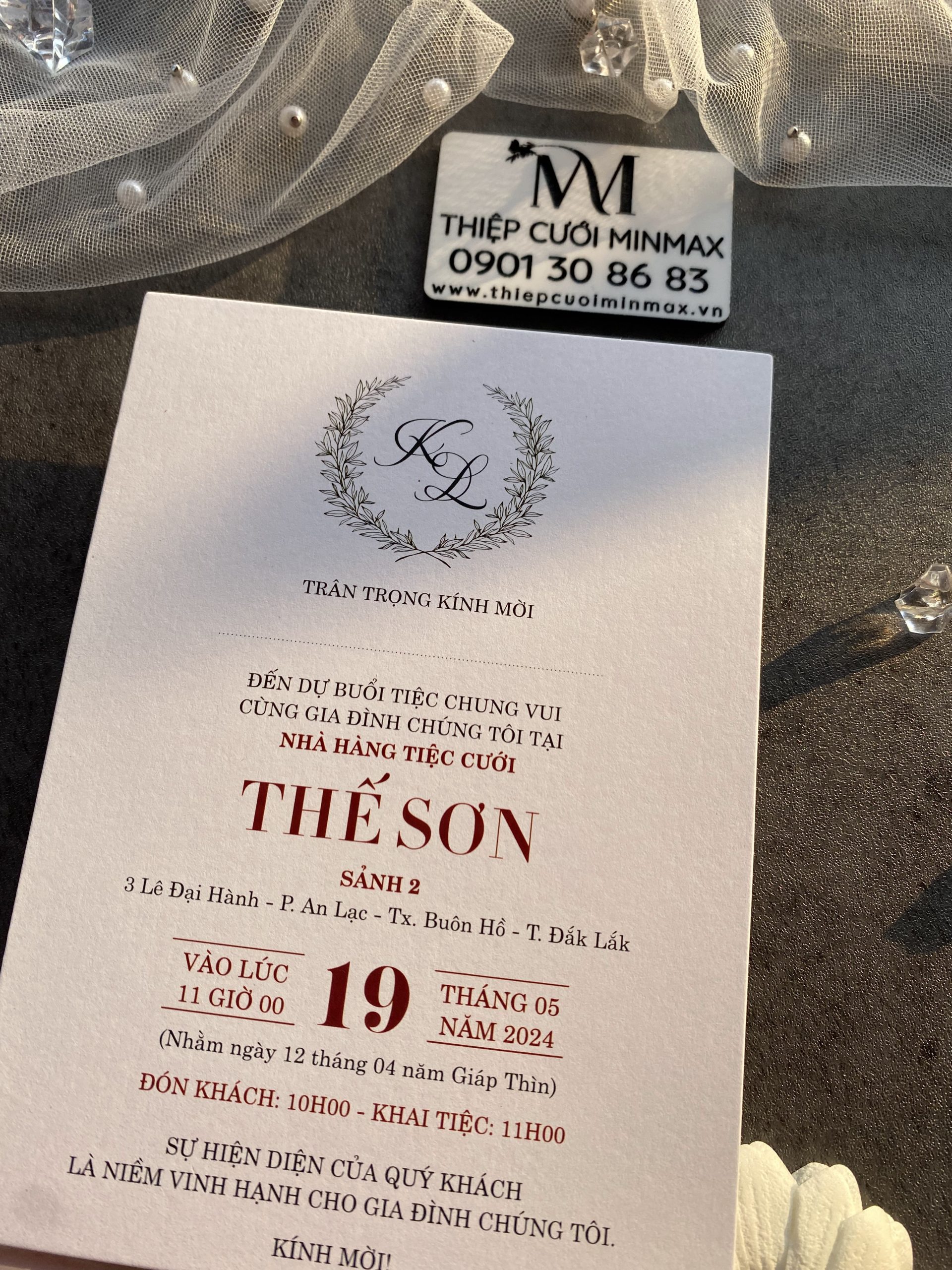 thiep-cuoi-mau-do-minimalist-don-gian-dep-sang-trong-gia-re-thu-duc-tp-hcm-5 thiep-cuoi-mau-do-minimalist-don-gian-dep-sang-trong-gia-re-thu-duc-tp-hcm