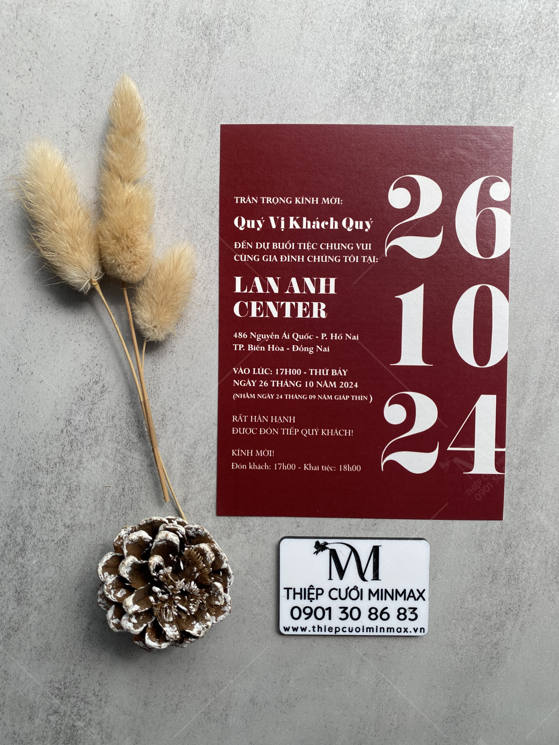 thiep-cuoi-minimalist-dep-re-minmax thiep-cuoi-minimalist-dep-re-minmax