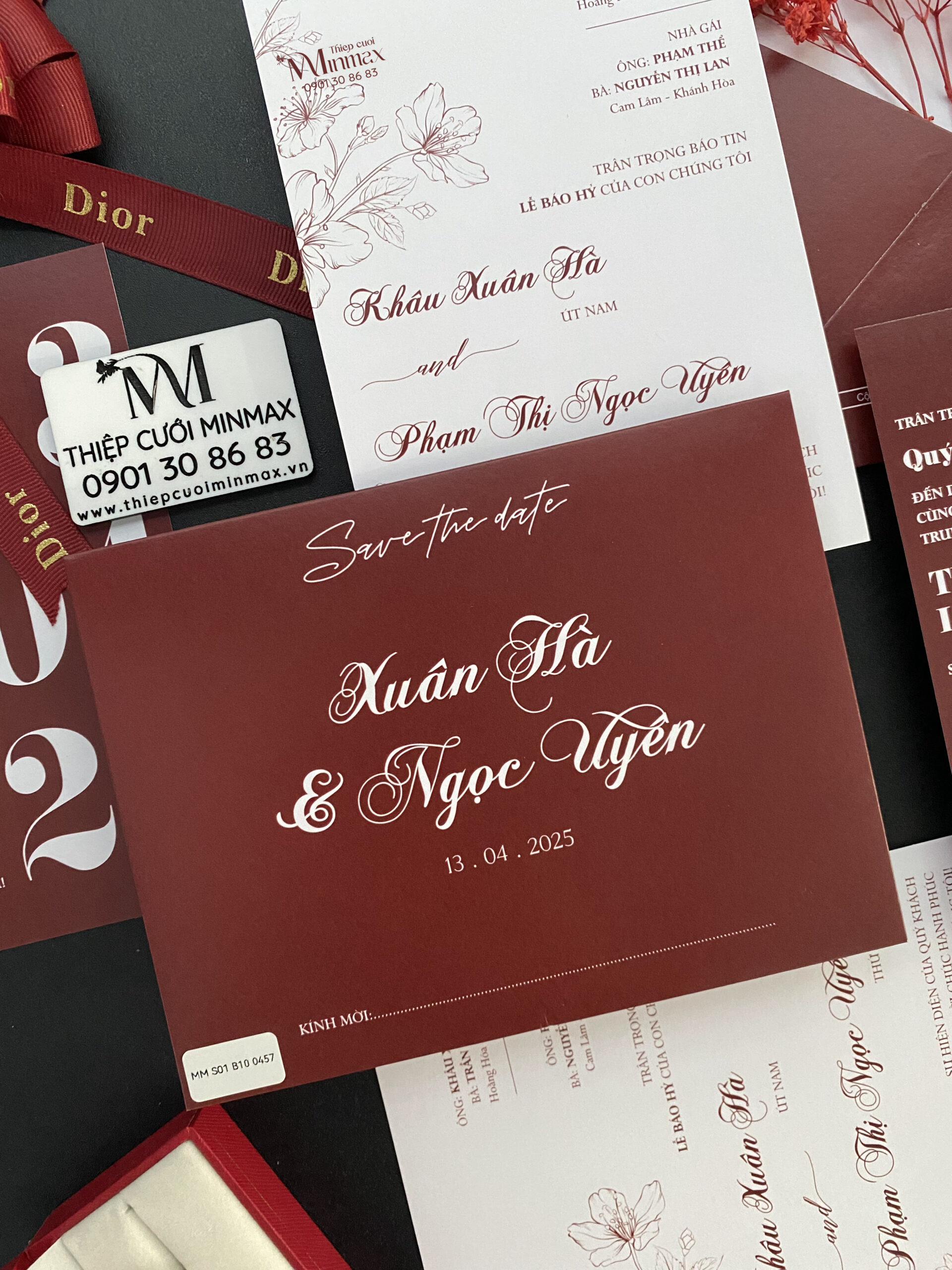 thiep-cuoi-minimalist-mau-do-do-dep-re-thu-duc thiep-cuoi-minimalist-mau-do-do-dep-re-thu-duc