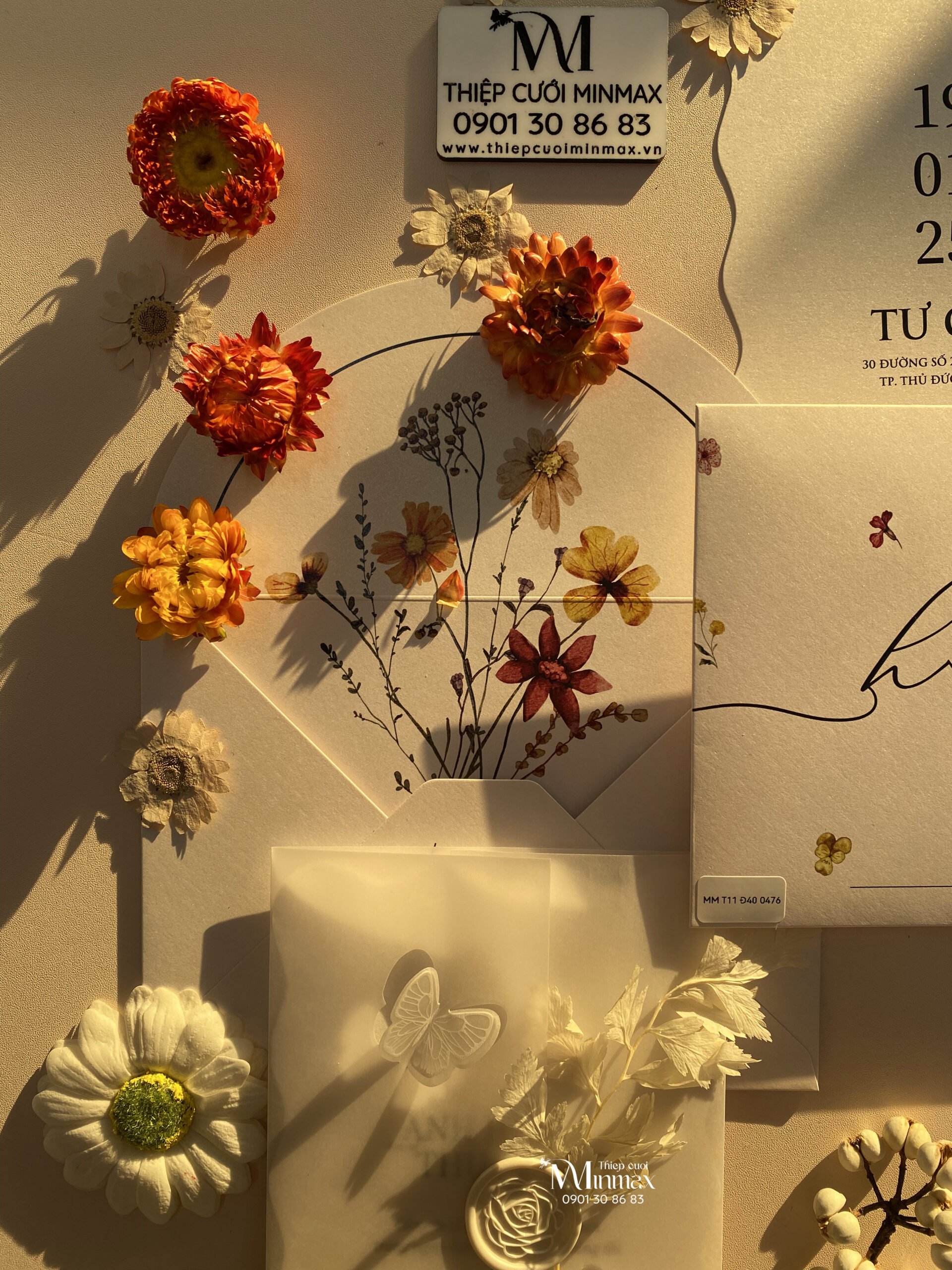 thiep-cuoi-minimalist-trang-dep-gia-re-thu-duc thiep-cuoi-minimalist-trang-dep-gia-re-thu-duc