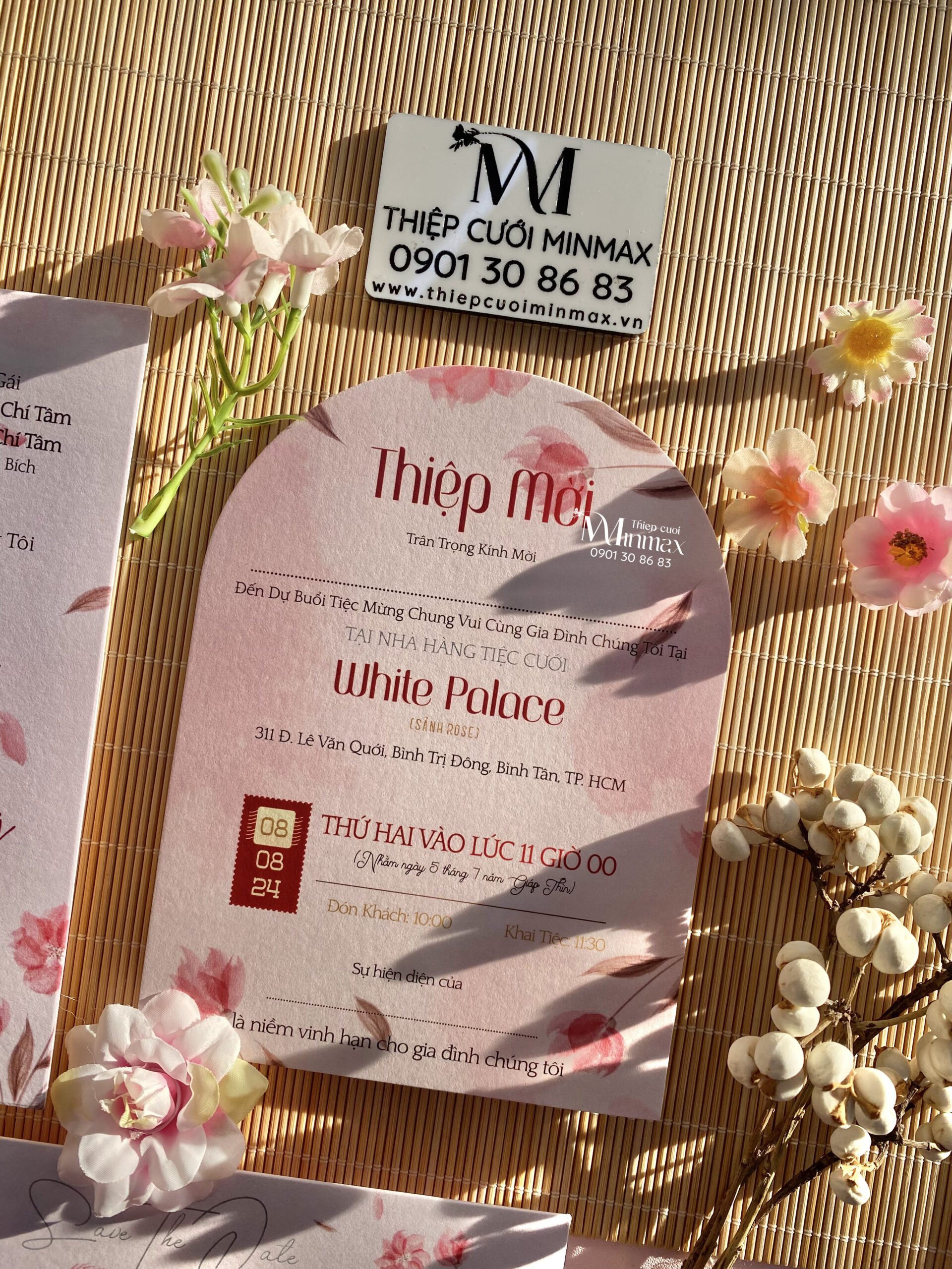 thiep-cuoi-hoa-mau-hong-dep-gia-re-thu-duc thiep-cuoi-hoa-mau-hong-dep-gia-re-thu-duc