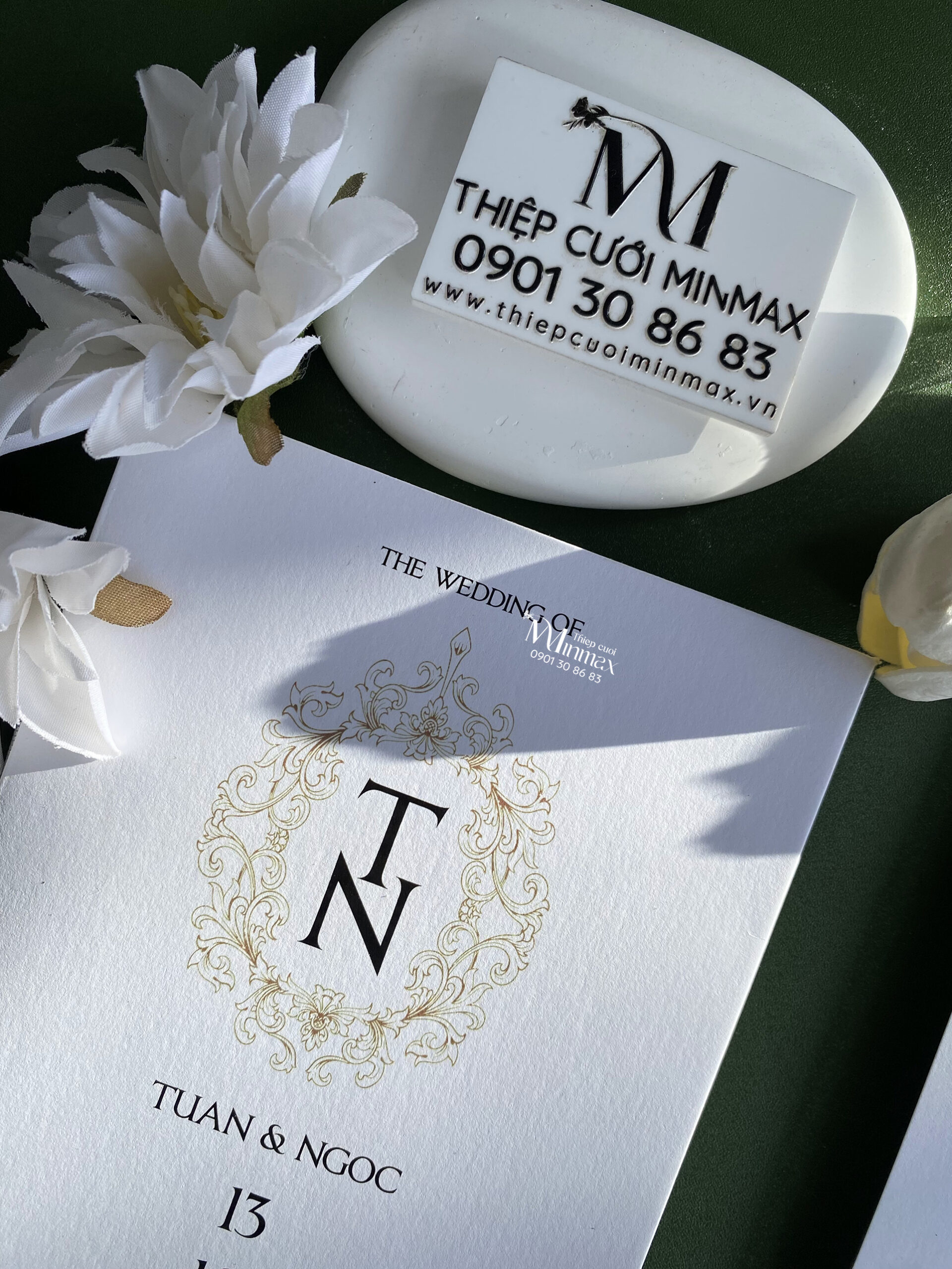 thiep-cuoi-minimalist-trang-dep-re-minmax-thu-duc thiep-cuoi-minimalist-trang-dep-re-minmax-thu-duc