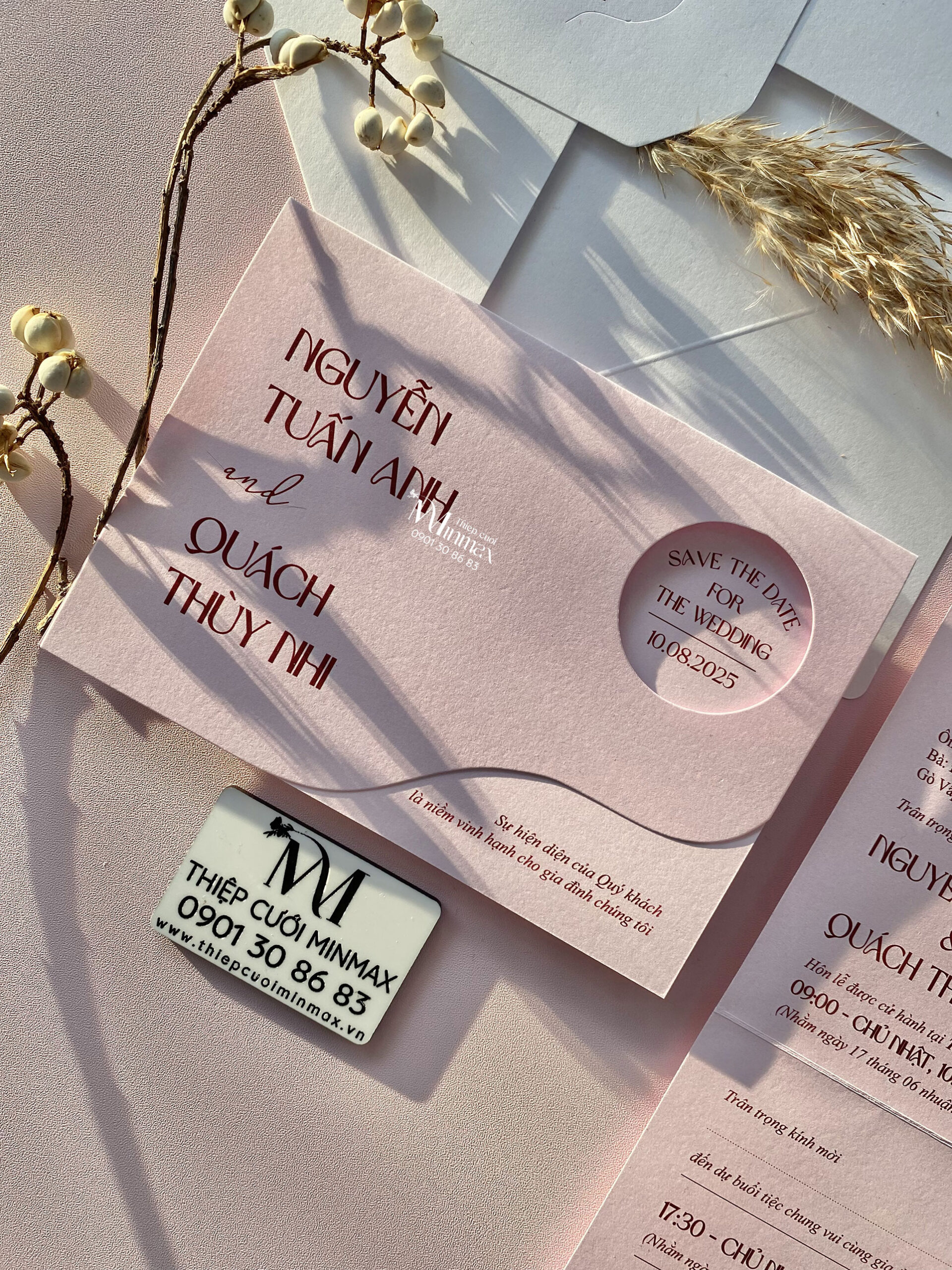 thiep-cuoi-minimalist-mau-hong-dep-thu-duc thiep-cuoi-minimalist-mau-hong-dep-thu-duc
