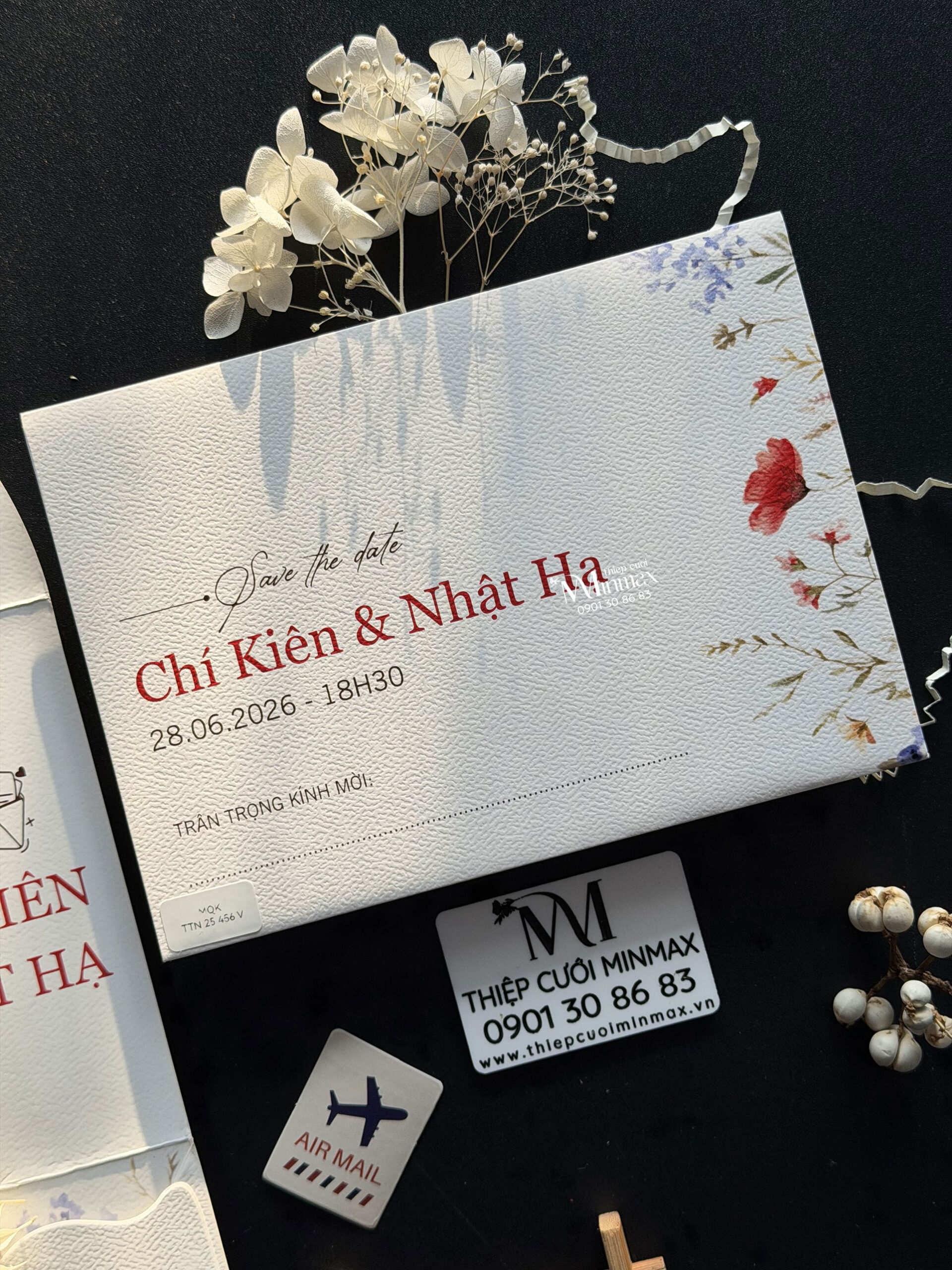 thiep-cuoi-3in1-mau-trang-dep-gia-re-thu-duc-minmax