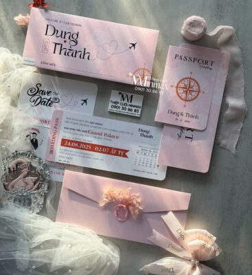 thiep-cuoi-passport-mau-hong