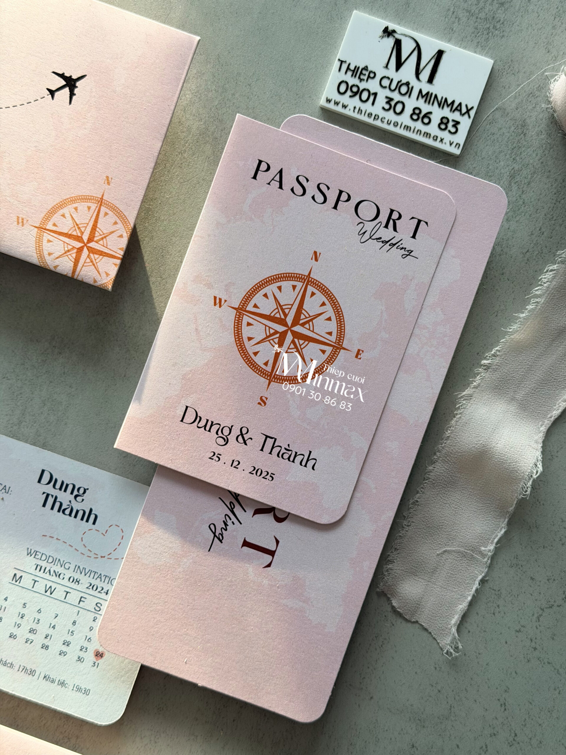 thiep-cuoi-passport-mau-hong-8 thiep-cuoi-passport-mau-hong